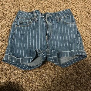 kholes xsmalls juniors